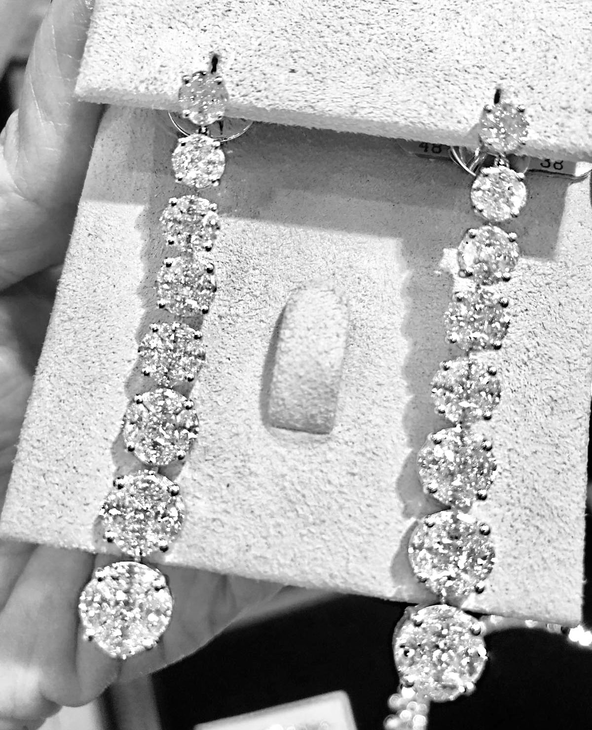 eClarity Exclusive Collection – Diamond Earrings