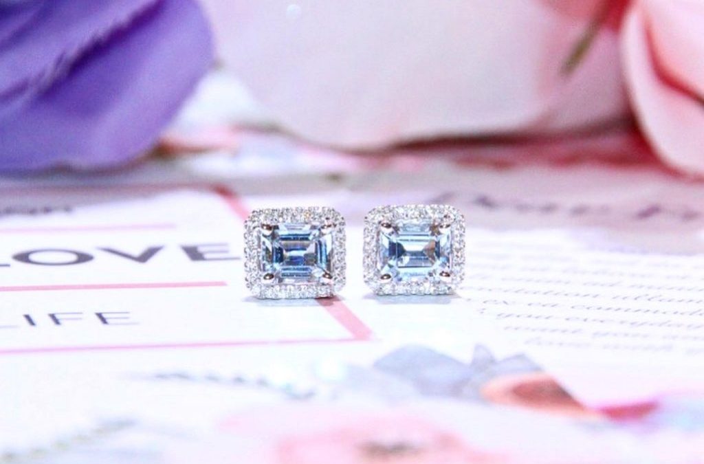Unbreakable Bond, Timeless Beauty: eClarity Earrings for Sisters
