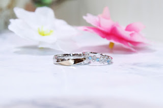 eClarity Twist Wedding Bands Collection