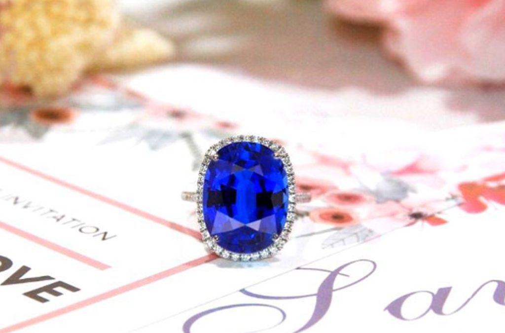 Glam Up Women’s Day with These Top 10 Jewelry Gift Ideas